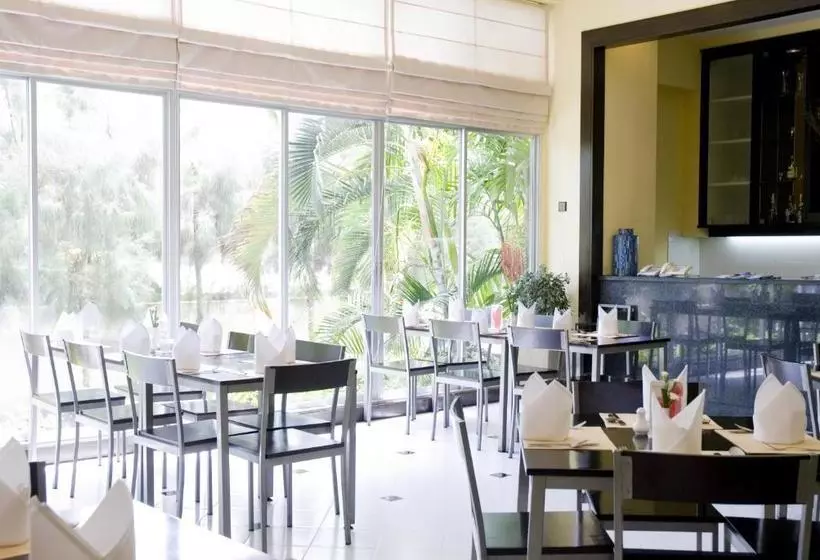 Kameo House Hotel Serviced Apartments