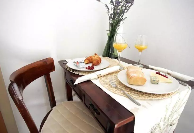 Rooms & Apartments Henrik