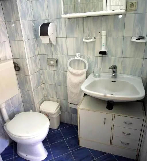 Rooms & Apartments Henrik