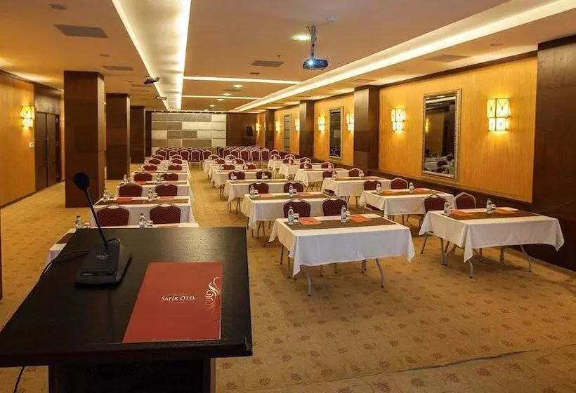 Safir Hotel