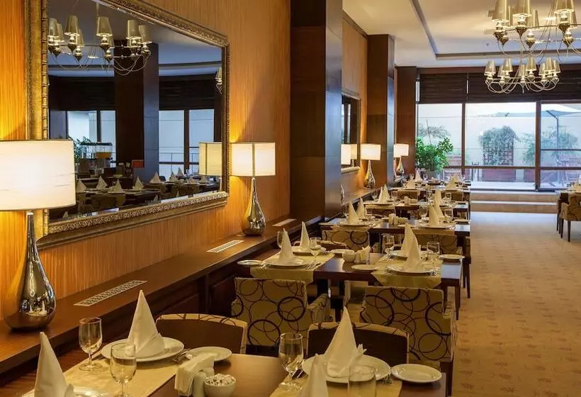 Safir Hotel