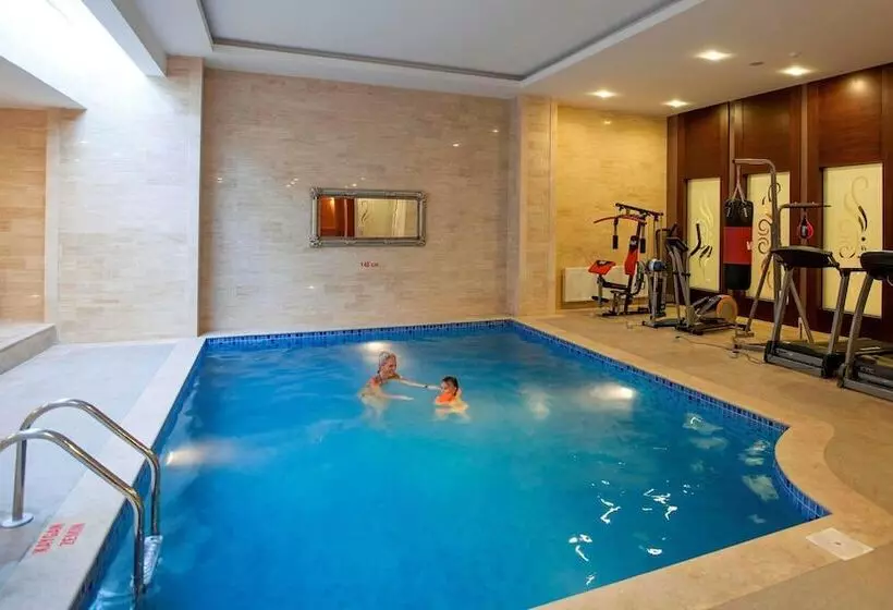 Safir Hotel