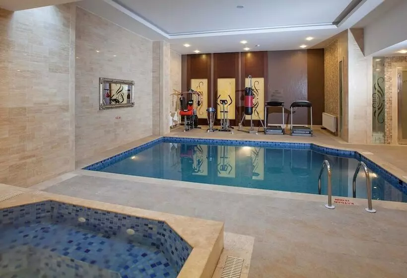 Safir Hotel
