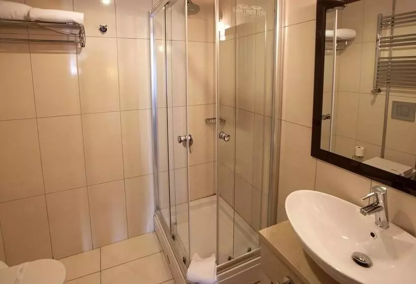 Safir Hotel