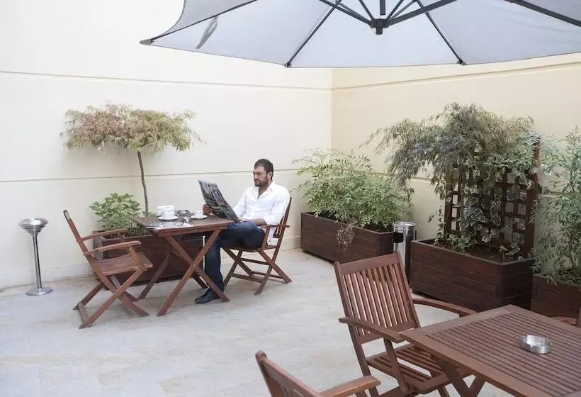 Safir Hotel