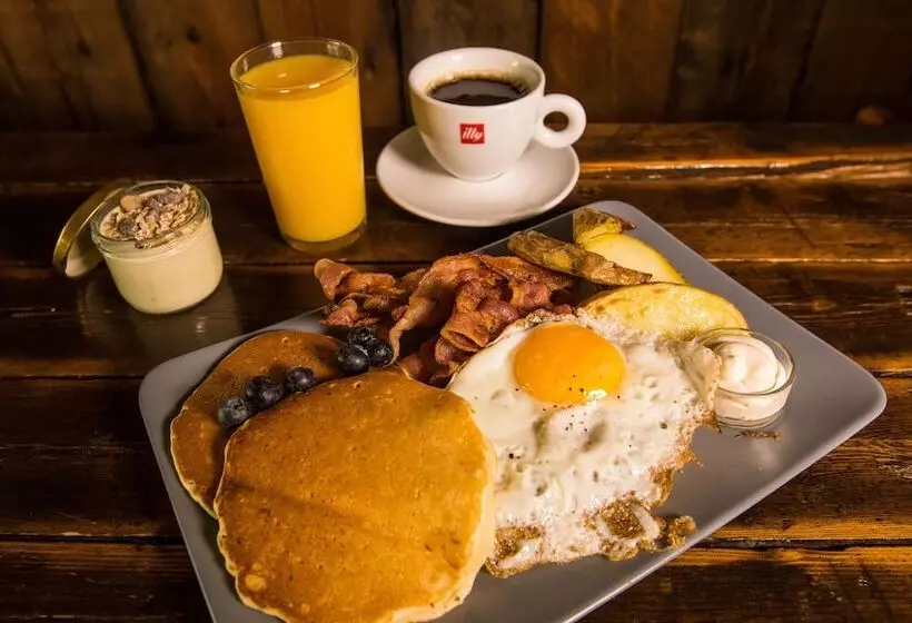 هاستل Akureyri Backpackers