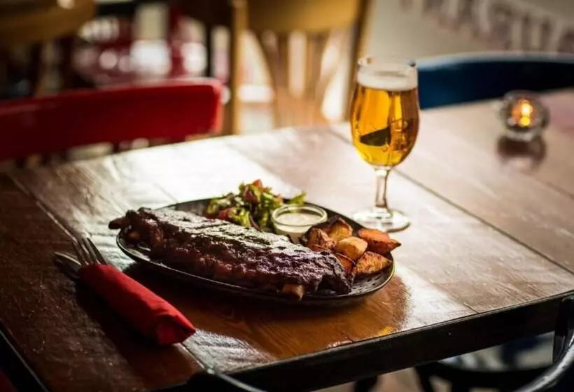 هاستل Akureyri Backpackers