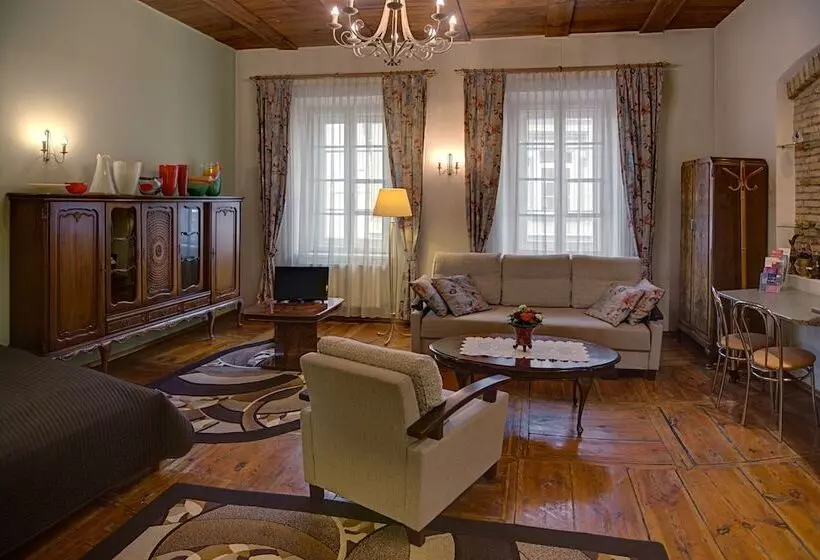 Bernardinu B&b House