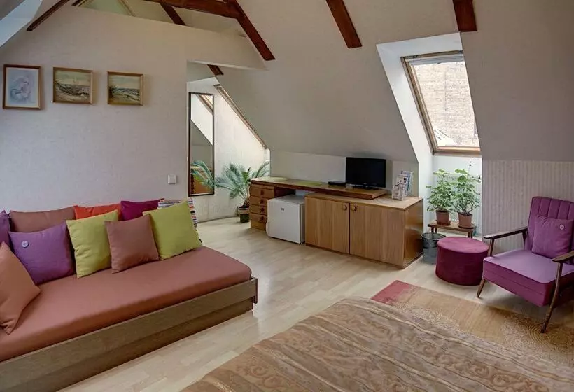 Bernardinu B&b House