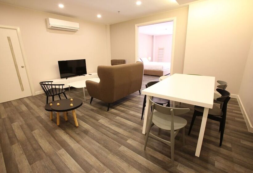 D'Anggerek Serviced Apartment