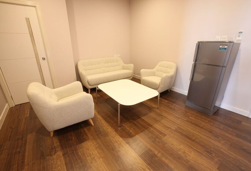 D'Anggerek Serviced Apartment