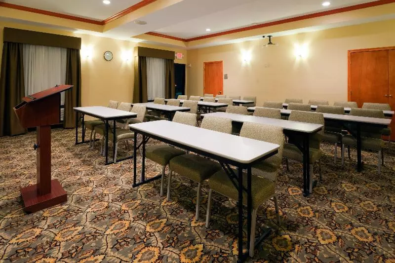 Holiday Inn Express Hotel And Suites Fairfield North, An Ihg
