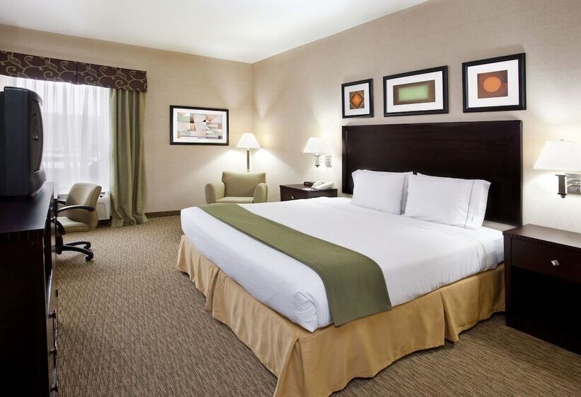 Holiday Inn Express Hotel & Suites Cleveland Streetsboro By Ihg