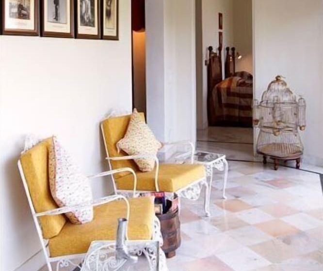 בית מלון כפרי Barwara Kothi