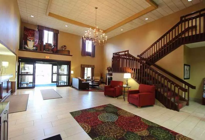 בית מלון כפרי Baymont Inn & Suites By Wyndham Findlay