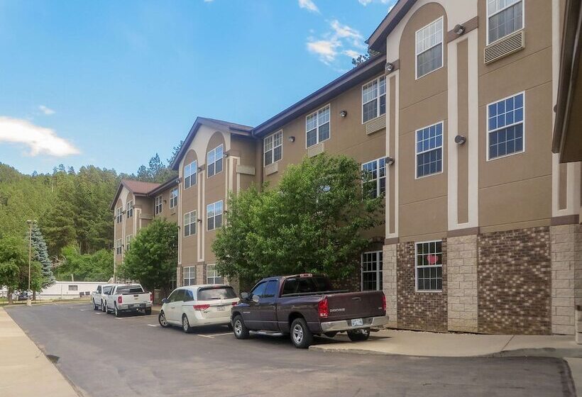 בית מלון כפרי Comfort Inn & Suites Mt. Rushmore