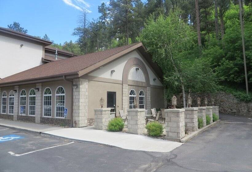 בית מלון כפרי Comfort Inn & Suites Mt. Rushmore