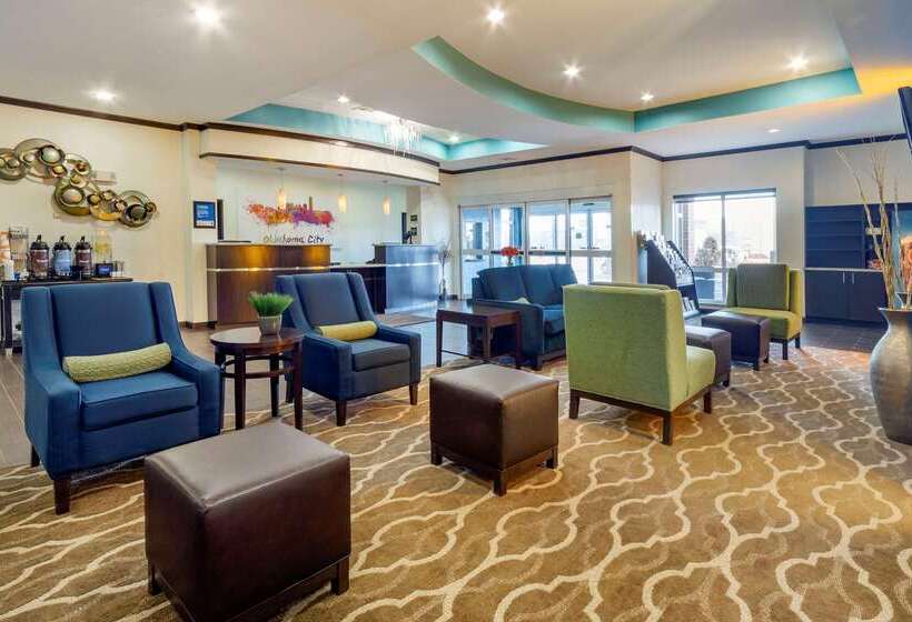 בית מלון כפרי Comfort Inn & Suites Oklahoma City West  I40