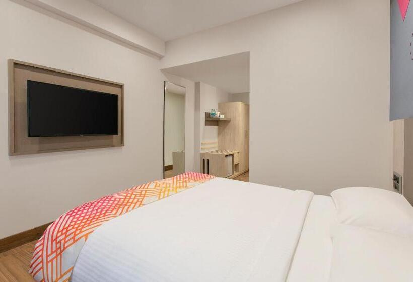 Отель Ginger Goa Panjim