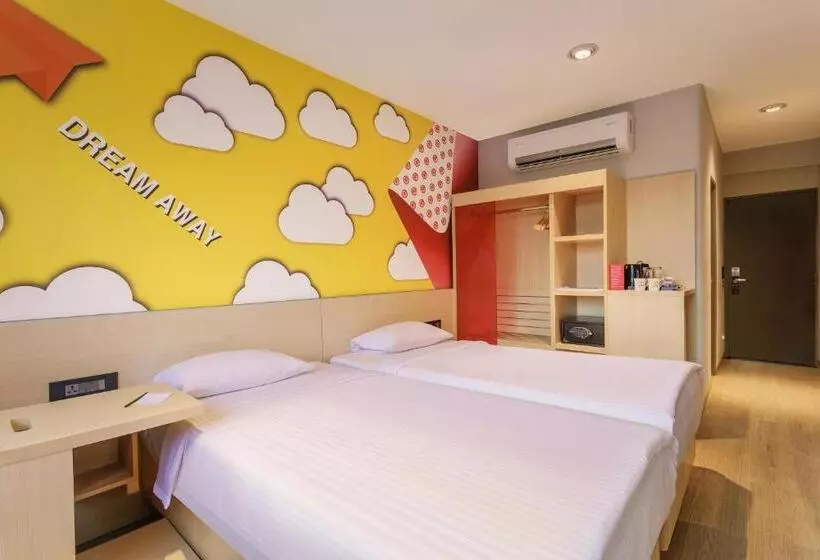 Отель Ginger Goa Panjim