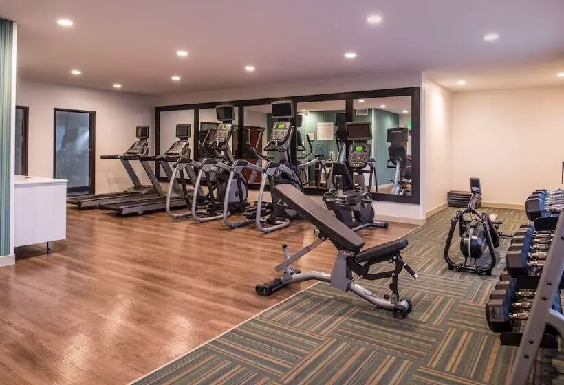 Holiday Inn Express Hotel & Suites Albany, An Ihg