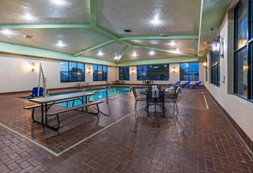 בית מלון כפרי Holiday Inn Express & Suites Tulsa S Broken Arrow Hwy 51 By Ihg