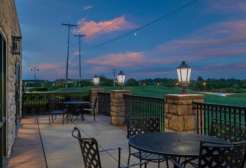 בית מלון כפרי Holiday Inn Express & Suites Tulsa S Broken Arrow Hwy 51 By Ihg