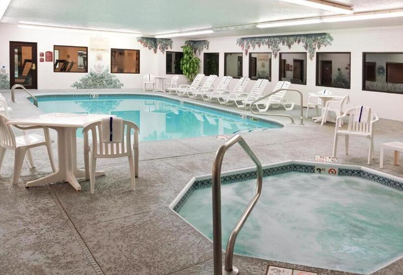 ホテル Holiday Inn Express & Suites Alliance, An Ihg