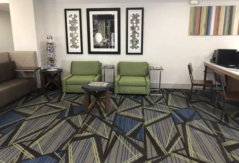 ホテル Holiday Inn Express Santa Rosa, An Ihg