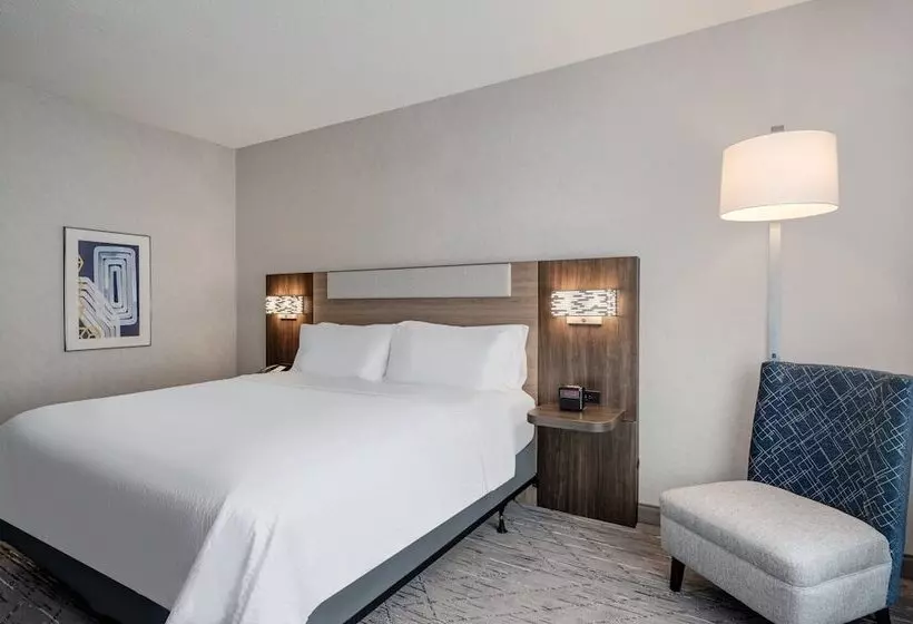 호텔 Holiday Inn Express & Suites Wadsworth, An Ihg