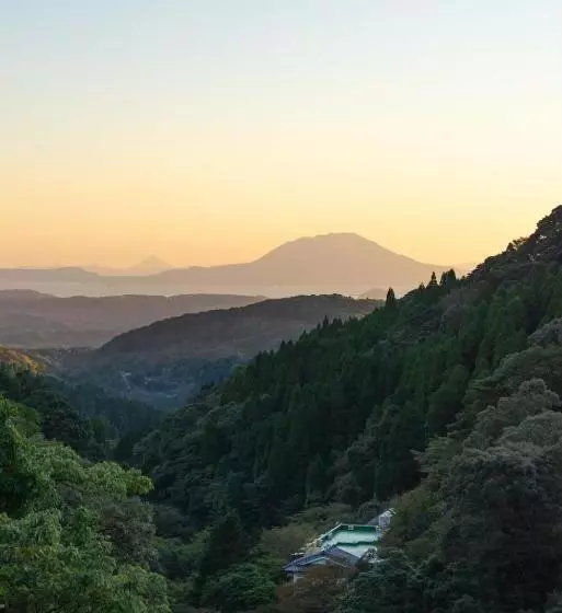 호텔 Kirishima Momijidani Seiryuso