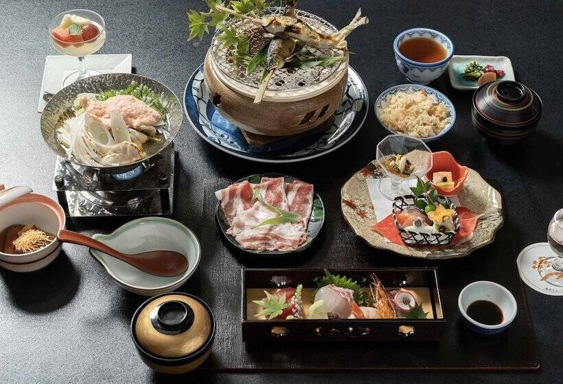 ホテル Kirishima Momijidani Seiryuso