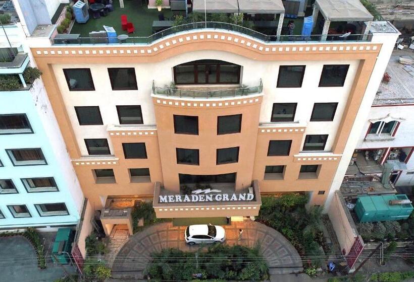 فندق Meraden Grand