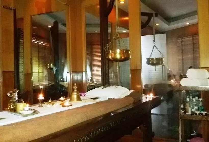 Radisson Hotel Shimla