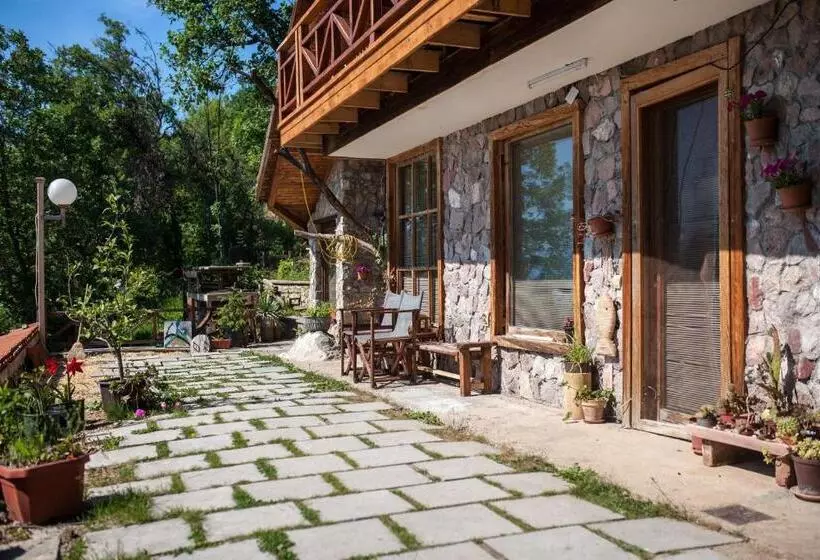 هتل Robinson Sunset Guest House