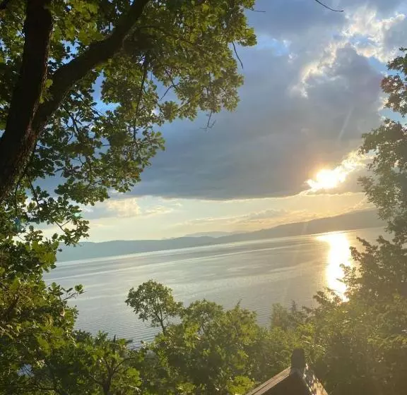 هتل Robinson Sunset Guest House