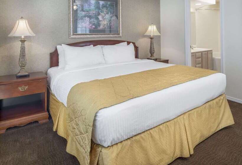 בית מלון כפרי The Suites At Fall Creek