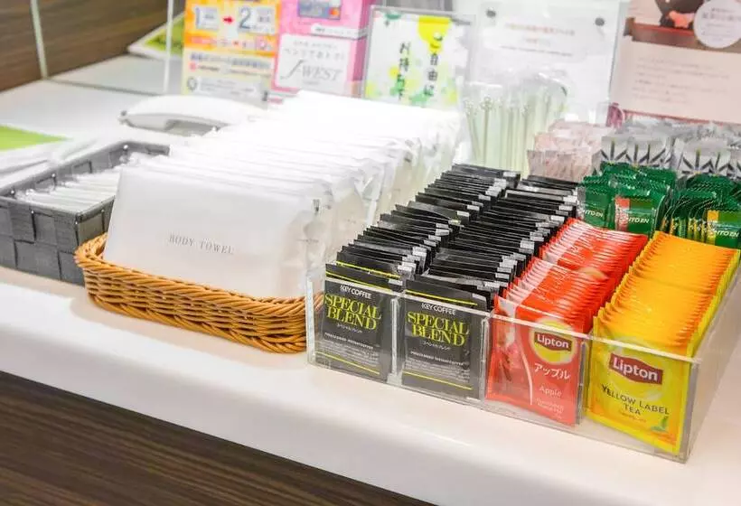 Отель Via Inn Shin Osaka West