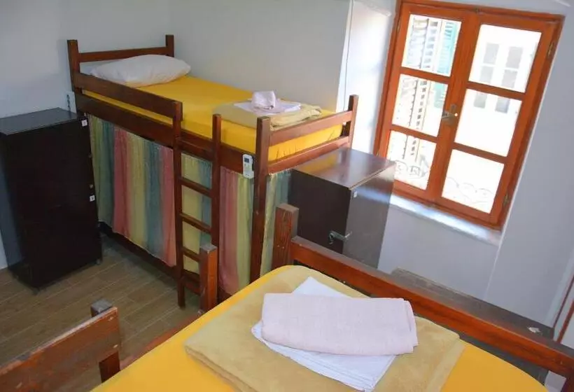 هاستل Montenegro Backpackers Home Kotor
