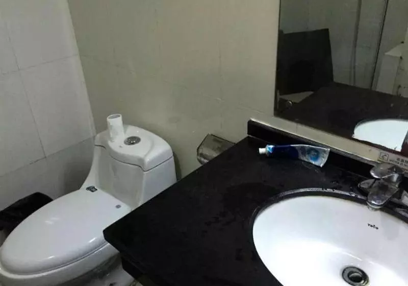 Super 8 Hotel Luoyang Peony Square