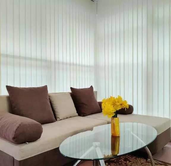 הוסטל Hello Sofia Guesthouse