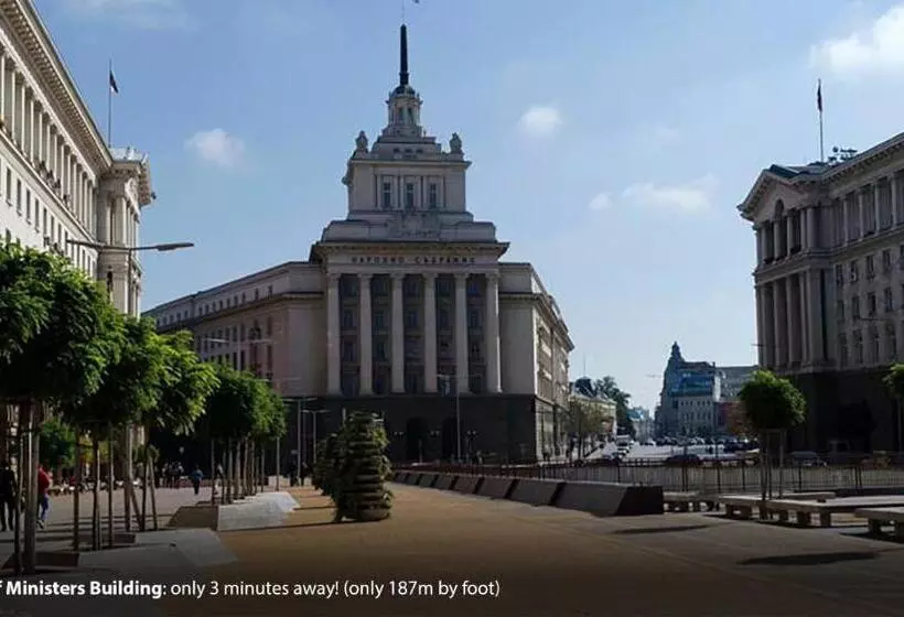 הוסטל Hello Sofia Guesthouse