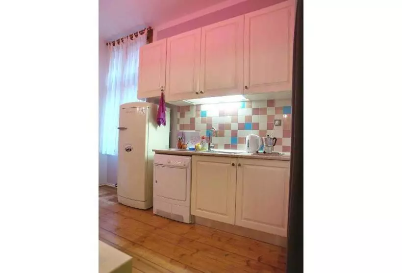 הוסטל Hello Sofia Guesthouse