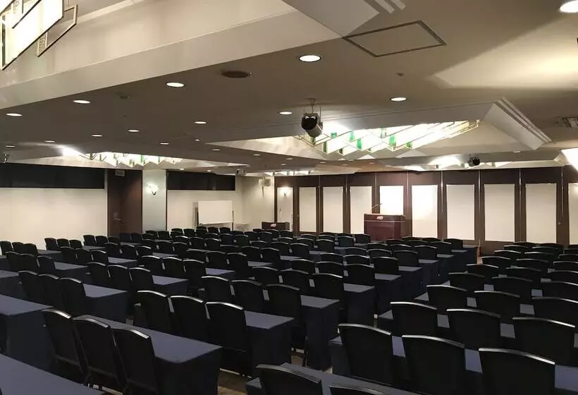 Apa Hotel Sapporo Odori Ekimae Minami