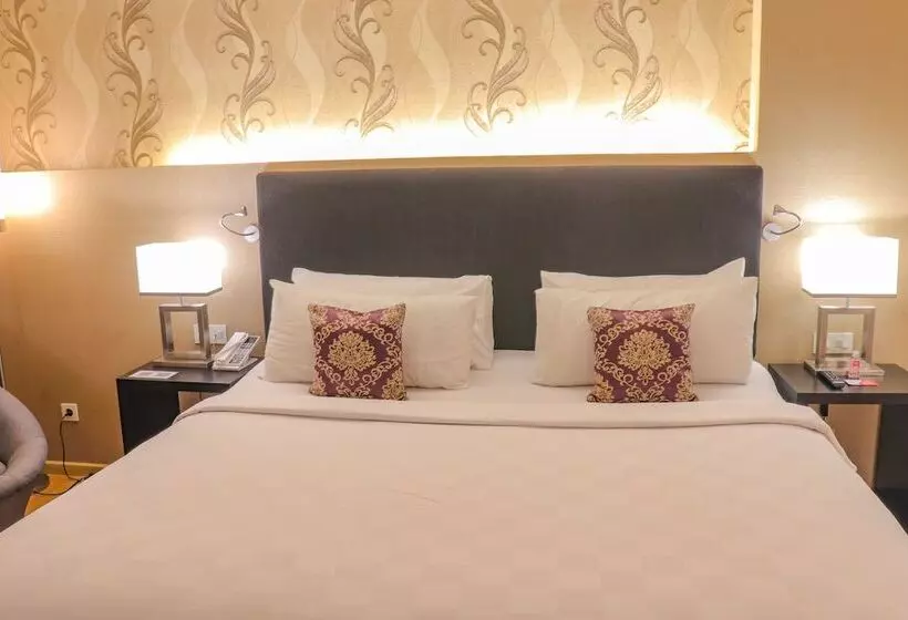 בית מלון כפרי Fugo Banjarmasin