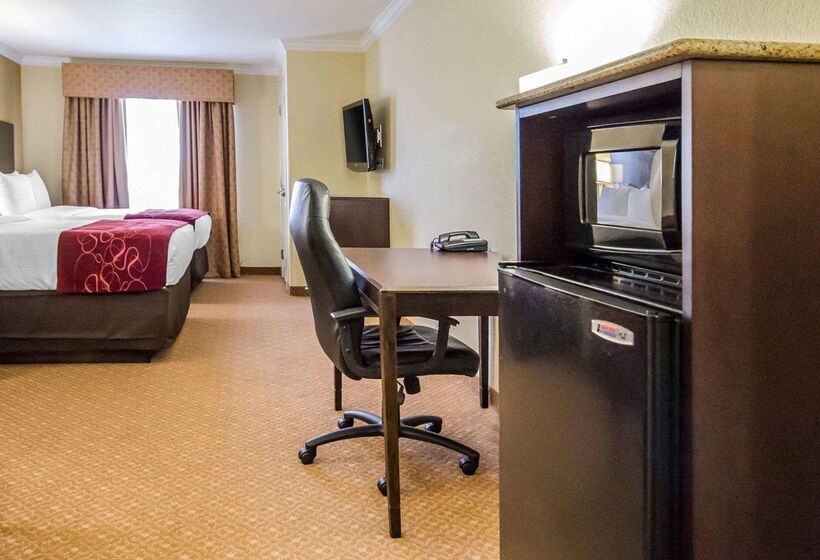 فندق Comfort Suites