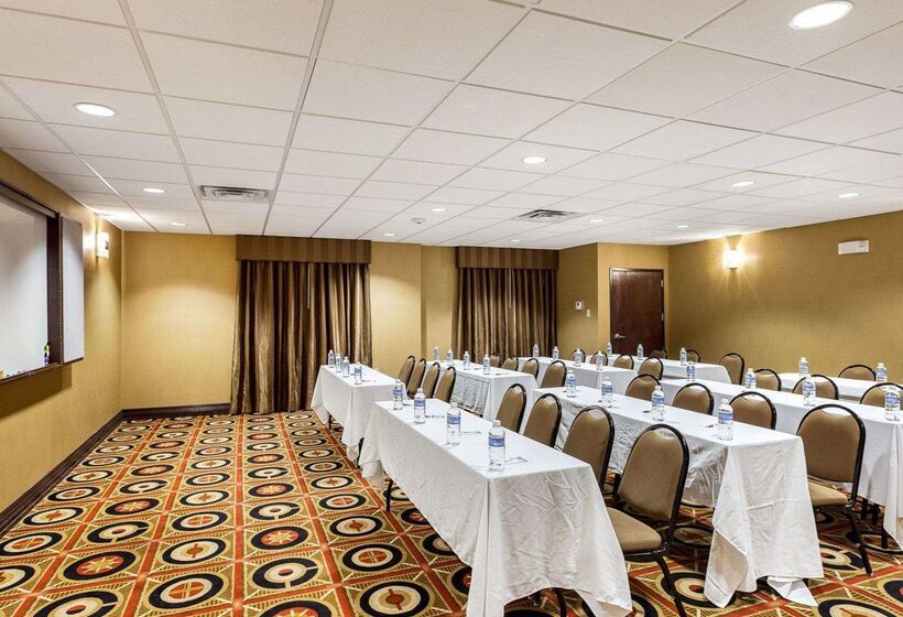 호텔 Comfort Suites Plano   Dallas North