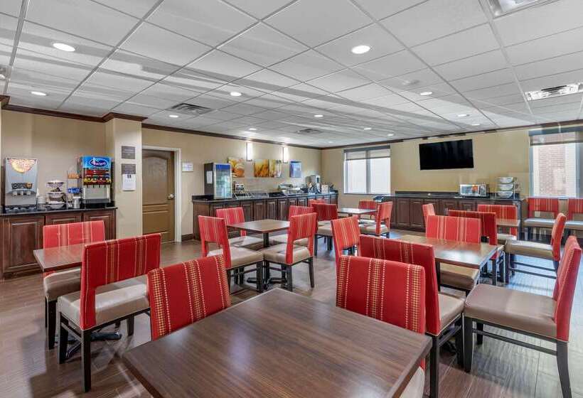 호텔 Comfort Suites Plano   Dallas North