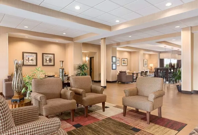 בית מלון כפרי Hampton Inn Spearfish