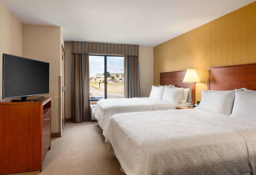 בית מלון כפרי Hampton Inn Spearfish